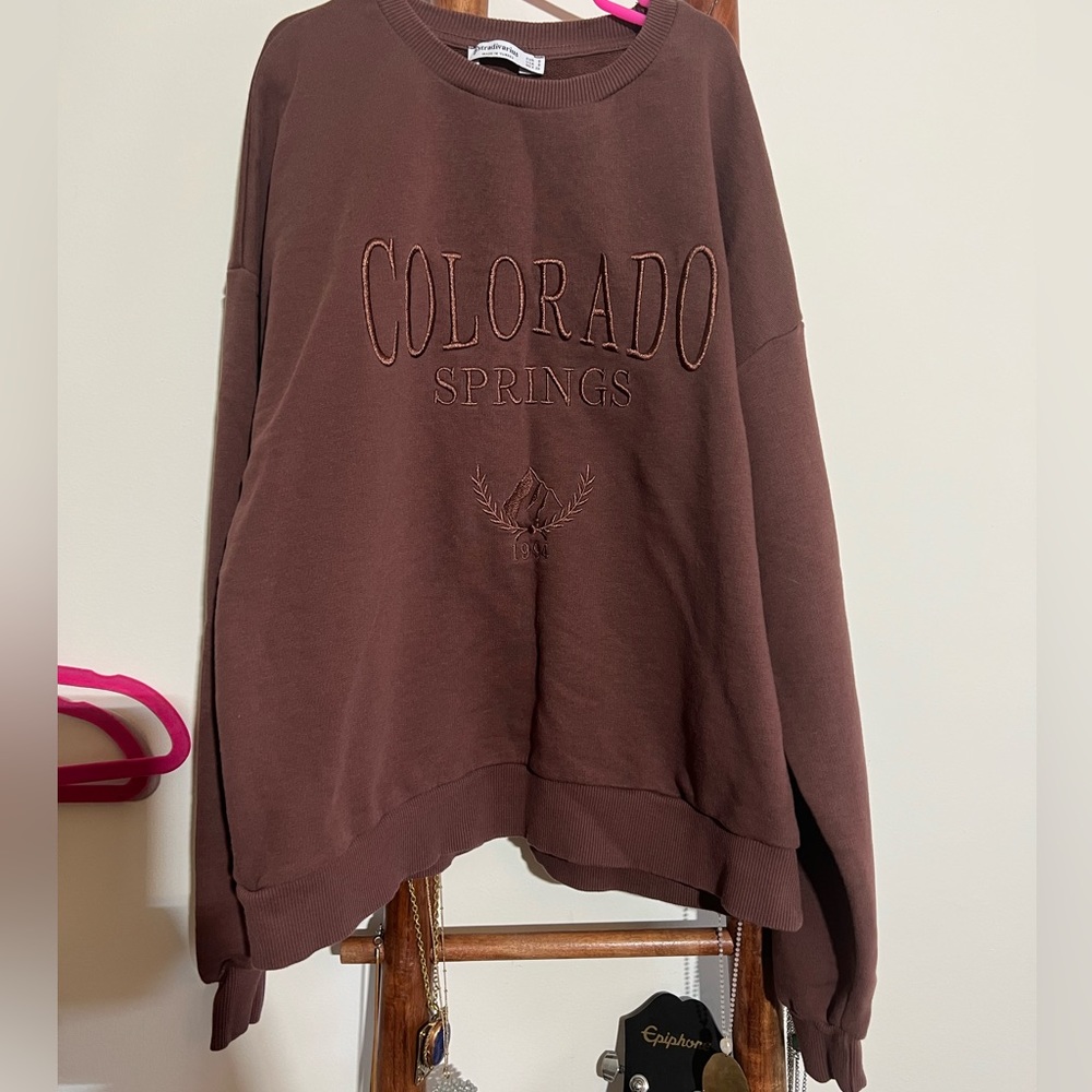 Stradivarius Womens Cotton Varsity Sweatshirt Brown Small